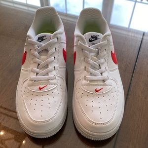 Nike Force1 White and Red Sneakers